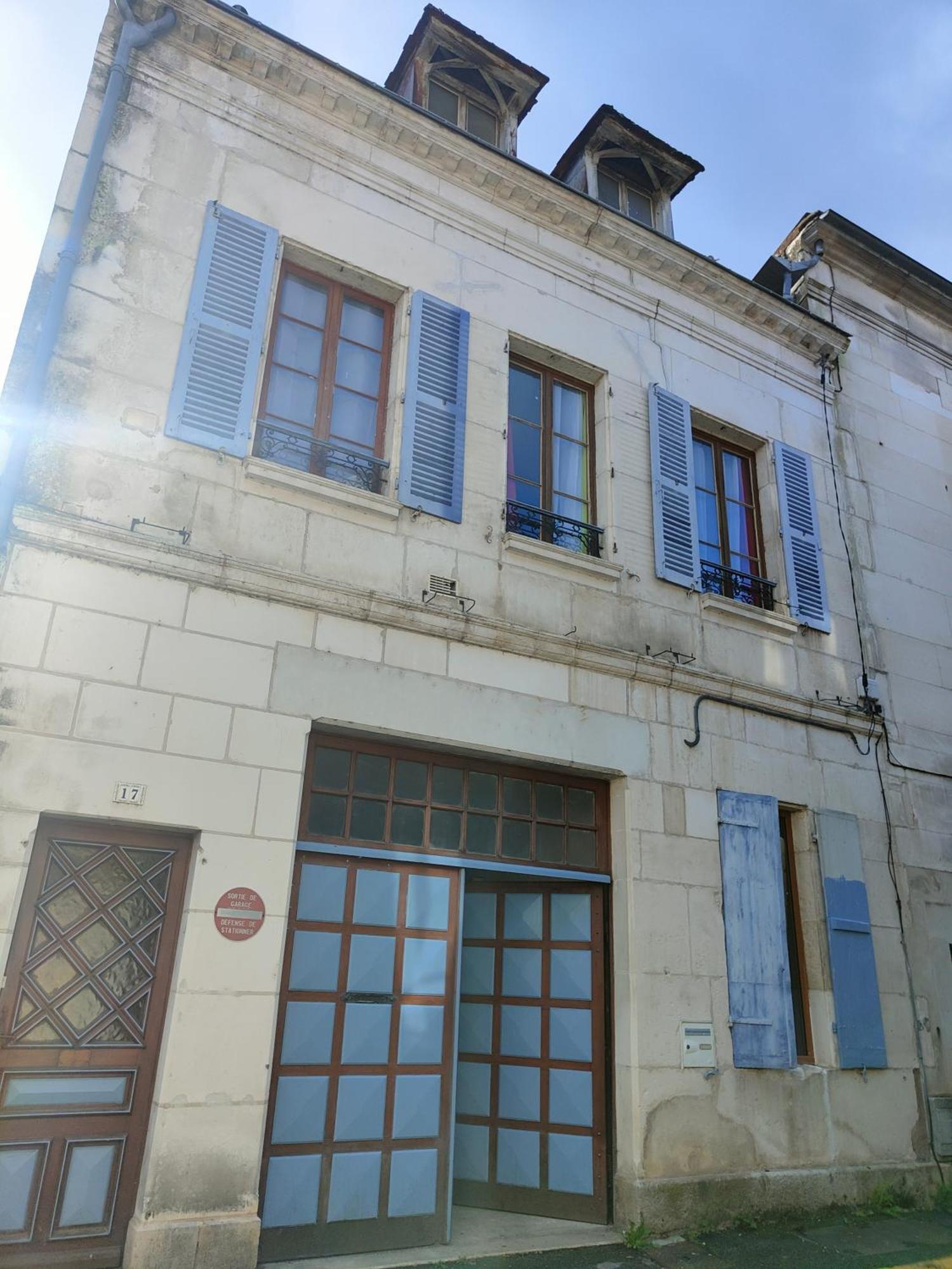 La Taniere Des Tanneries Bed & Breakfast ตอนแนร์ ภายนอก รูปภาพ